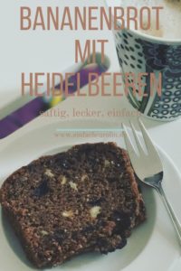 Bananenbrot mit Heidelbeeren und Chiasamen